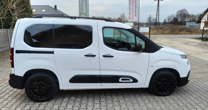 Citroen Berlingo cena 66900 przebieg: 111000, rok produkcji 2020 z Staszów małe 497